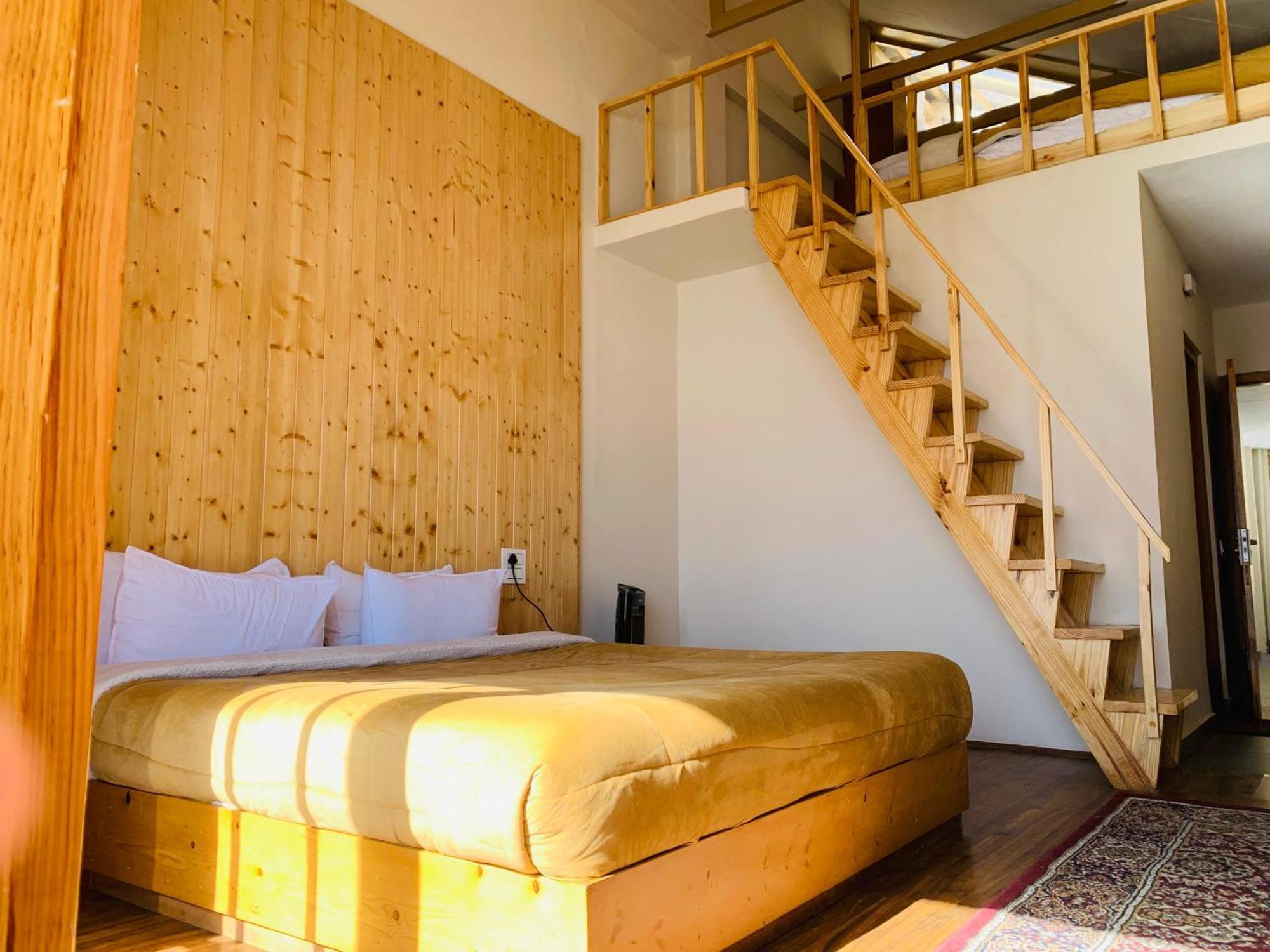 Hotel The Bulevar - Whispering Willows à Sissu Extérieur photo