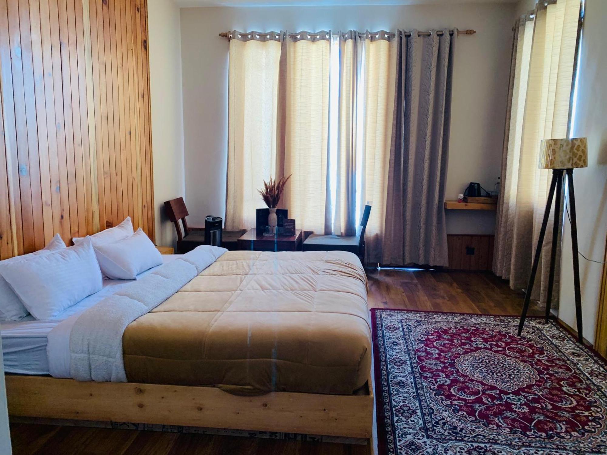 Hotel The Bulevar - Whispering Willows à Sissu Extérieur photo
